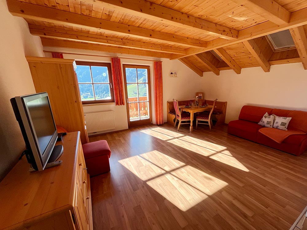 gattererhof-appartements-ferienwohnungen-gsiesertal-appartamenti-val-caies-dolomiten3