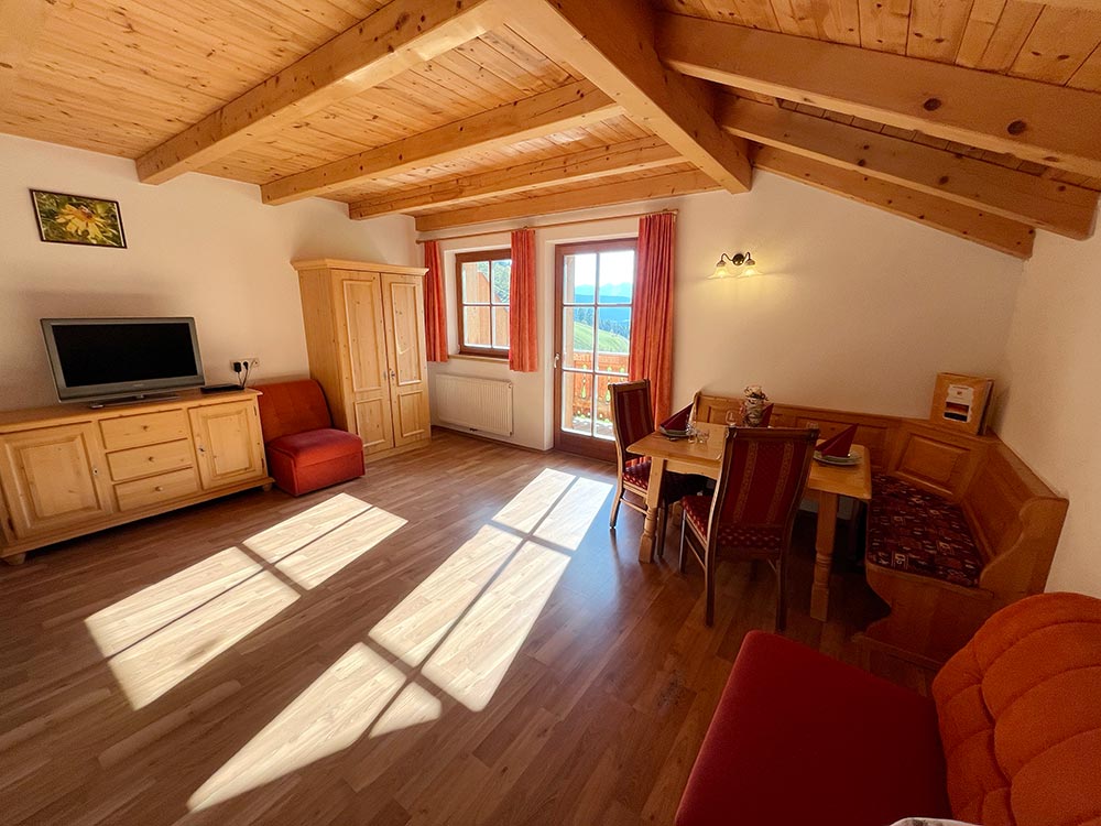 gattererhof-appartements-ferienwohnungen-gsiesertal-appartamenti-val-caies-dolomiten4